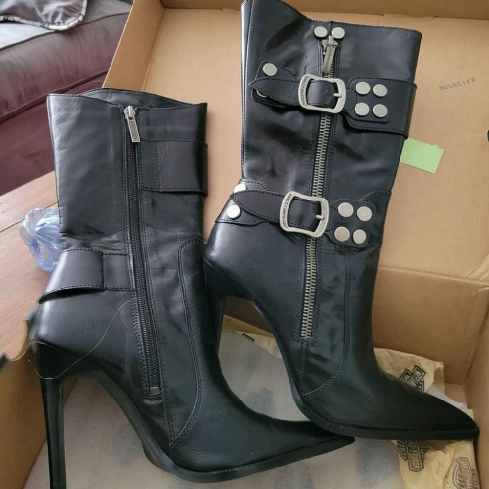 Harley-Davidson Black Leather Heeled Moto Boots with Buckles